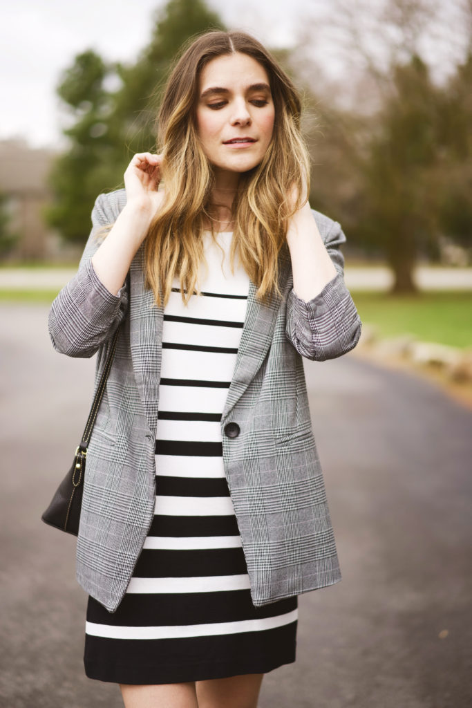 Women's oversized houndstooth blazer