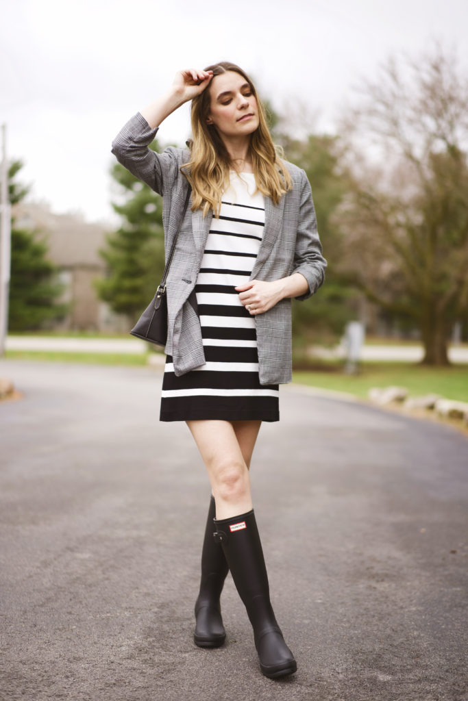 Women's striped black and white dress