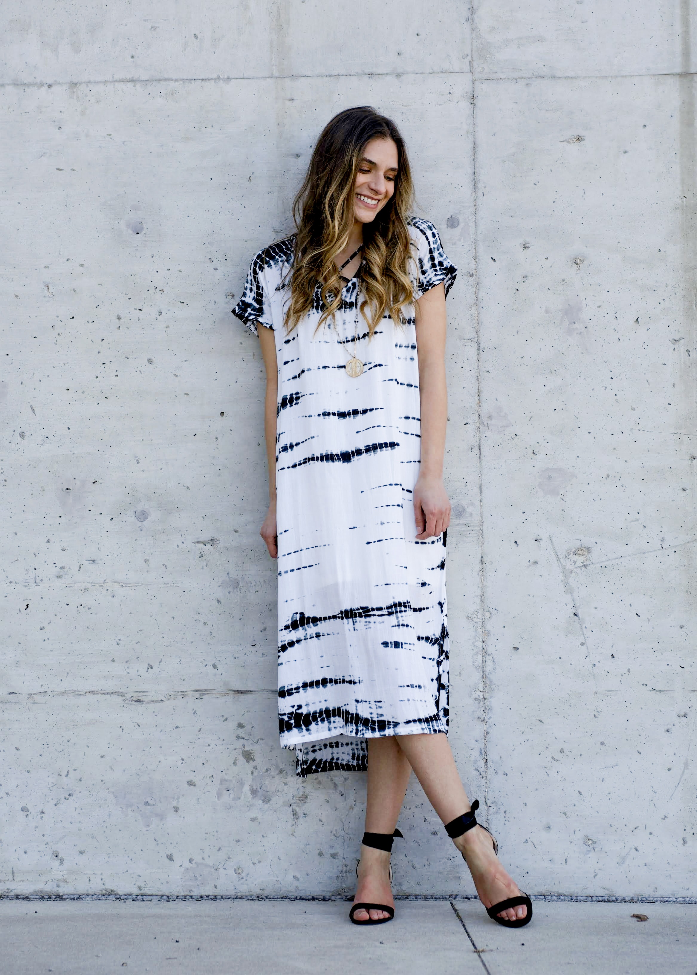 Women's white and black tie dye dress