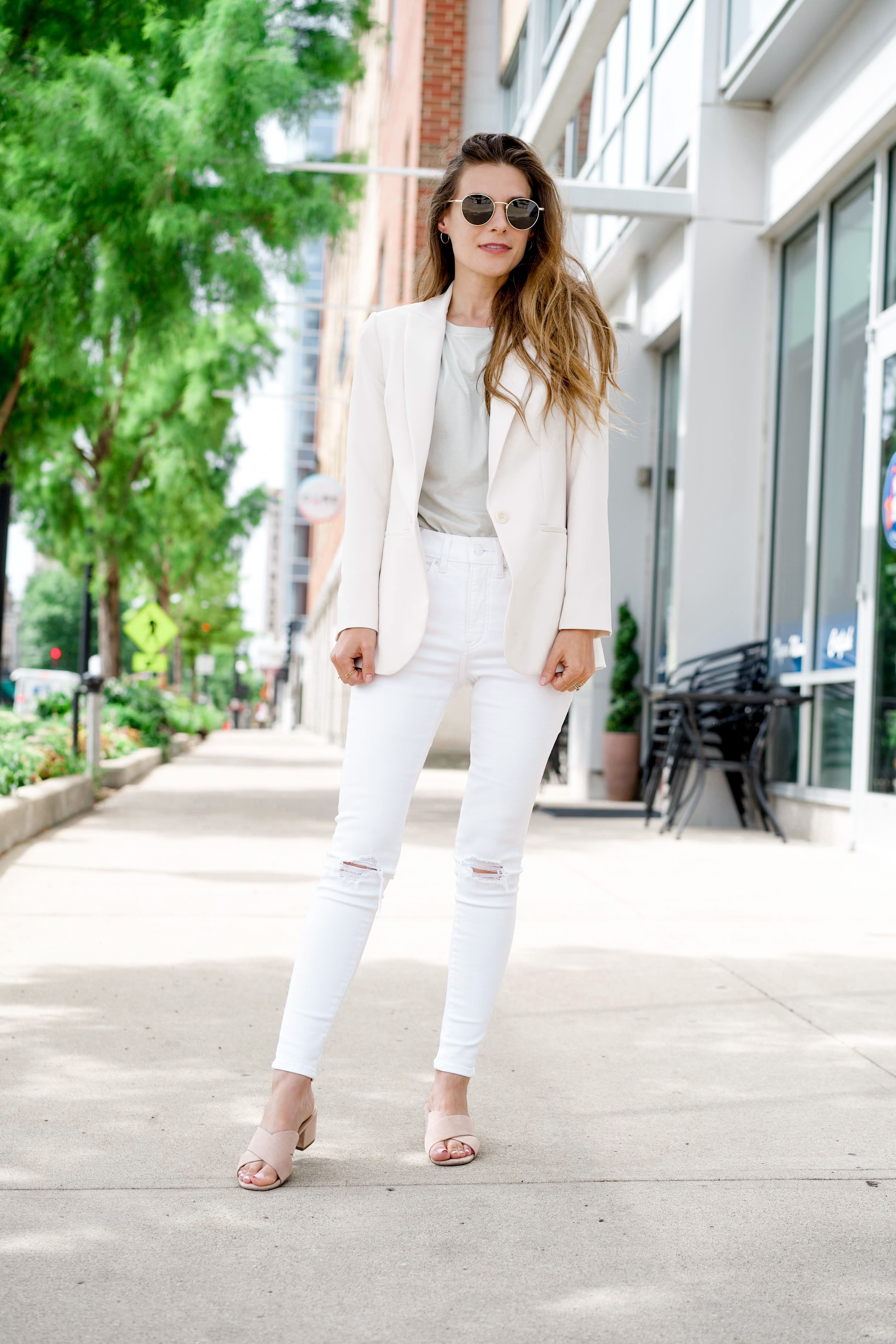 Women's white boyfriend blazer